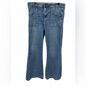 American Eagle super hi-rise flare jeans 16 short